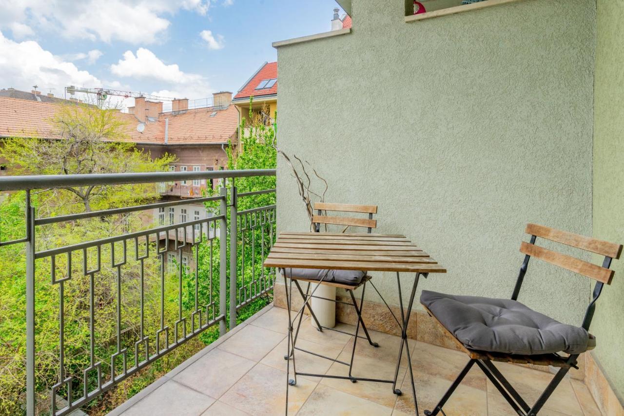 Kaz52 Apartment Budapest Luaran gambar