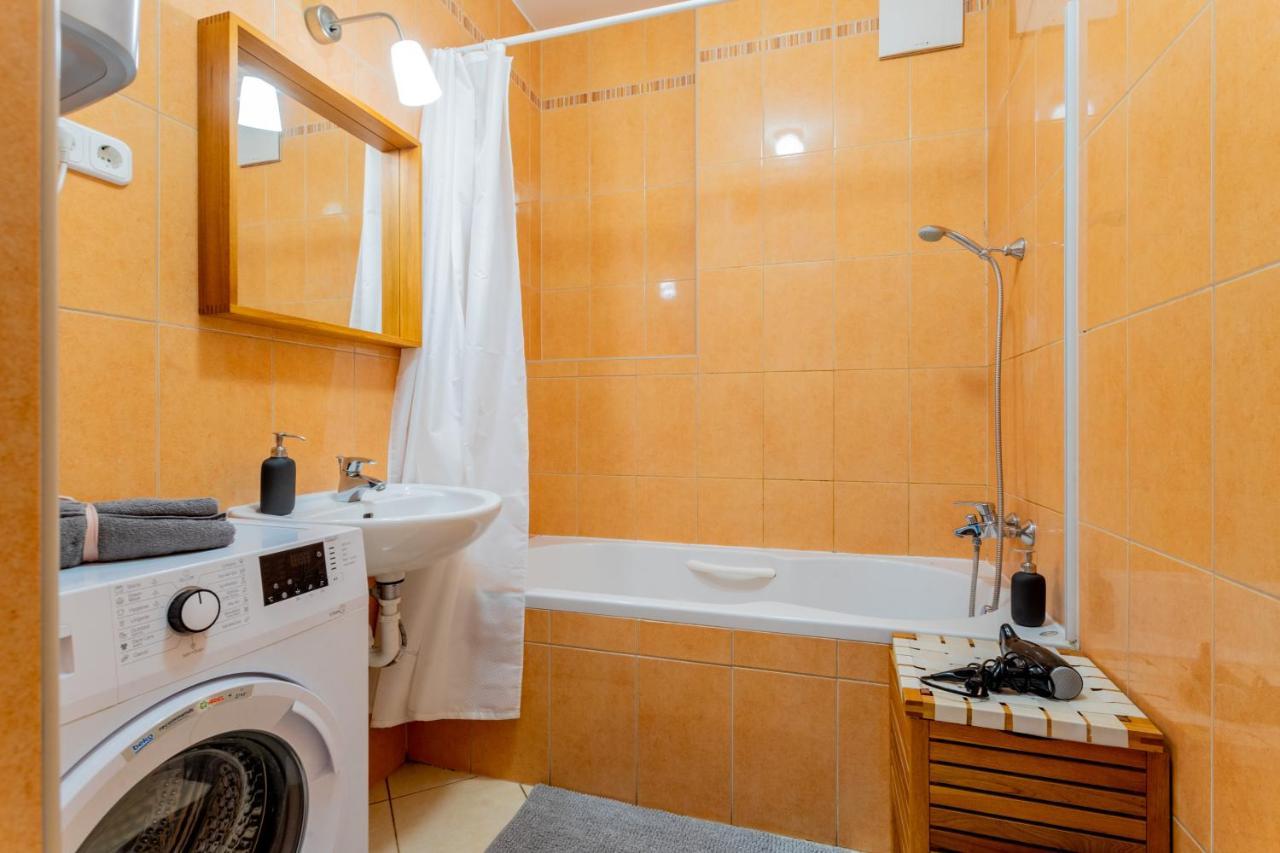 Kaz52 Apartment Budapest Luaran gambar